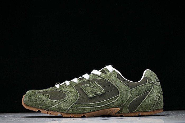 LOW-TOP CLASSIC RETRO CASUAL LIFESTYLE SHOES GREEN/GREEN/GREEN