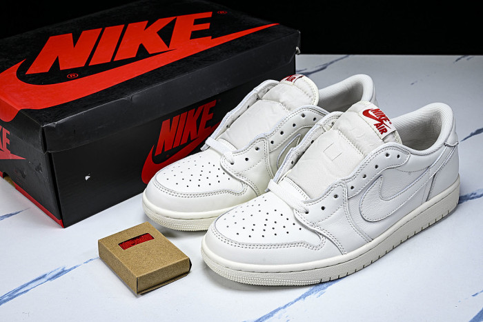 HQ6998-100 AIR JORDAN 1 RETRO LOW RETRO CULTURE BASKETBALL SHOES AJ1 WHITE/BEIGE