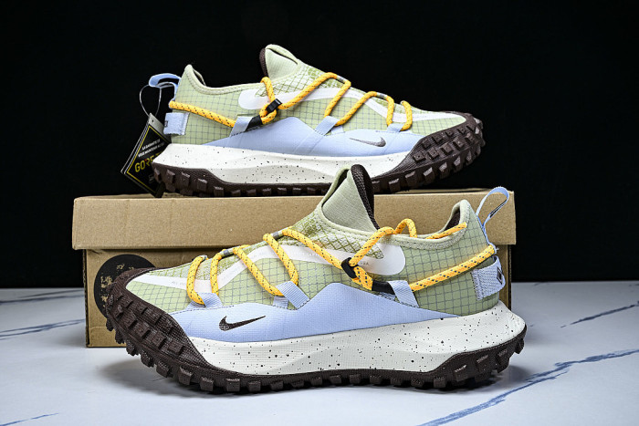 IV2864-320 ACG MOUNTAIN FLY LOW GORE-TEX SE GREEN/BLUE/WHITE/BROWN