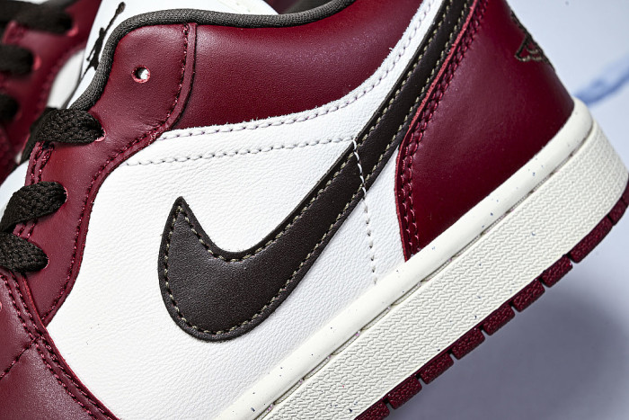 IX5004-121 AIR JORDAN 1 LOW RETRO-STYLE BASKETBALL SHOES WHITE/RED/BLACK