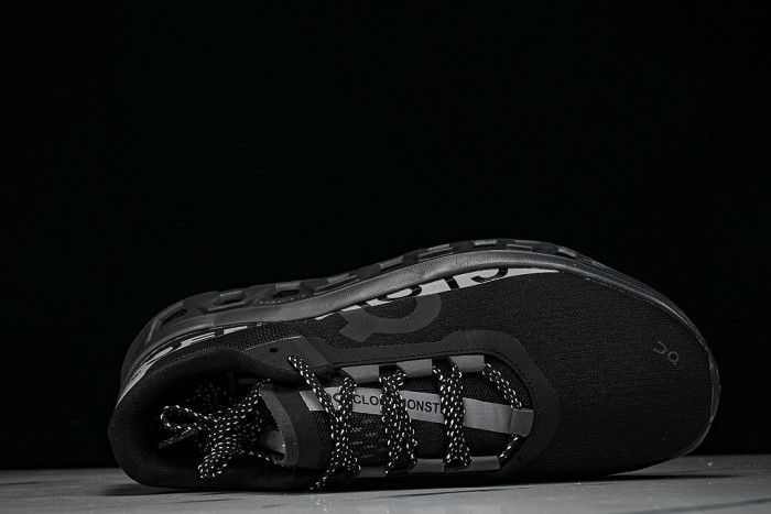 ON RUNNING CLOUDMONSTER 3 BLACK/GREY/BLACK