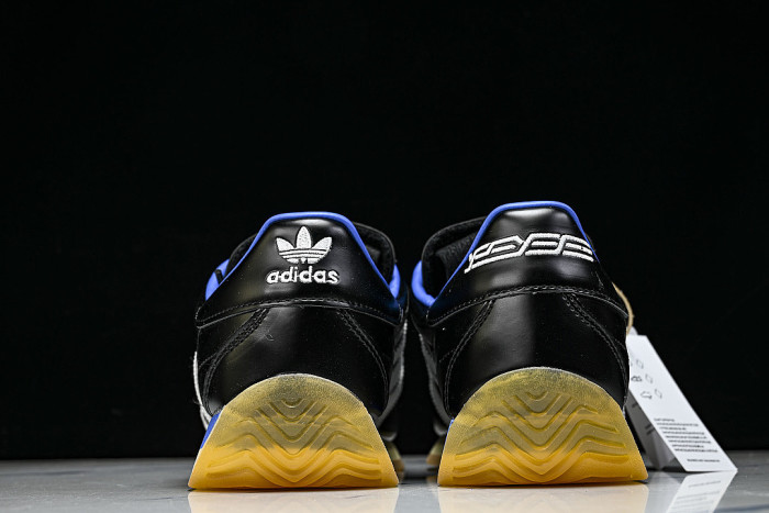JR2599 COUNTRY X ORIGINALS OG SOFT COMFORTABLE AND LOW TOP CASUAL LIFE SHOES BLACK/KLEIN BLUE