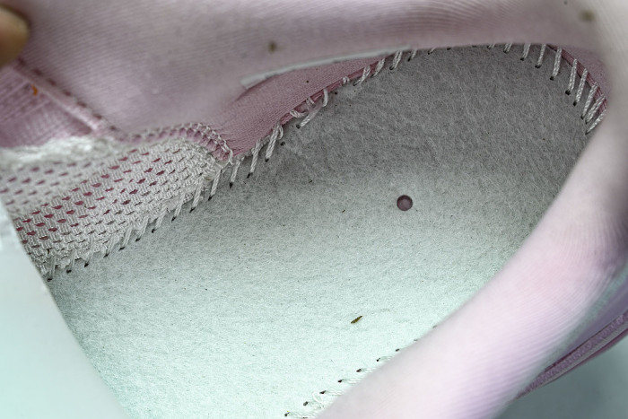 HM5973-600 VOMERO PREMIUM PINK FOAM/PINK RISE/LIGHT MAGENTA/PINK SMOKE