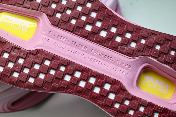 HM5973-600 VOMERO PREMIUM PINK FOAM/PINK RISE/LIGHT MAGENTA/PINK SMOKE