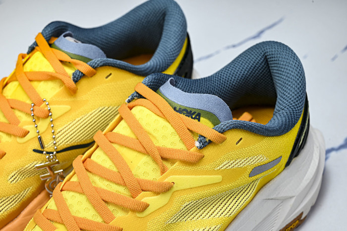 1161990-NNH MAFATE X NEON HOKA CITRUS/NEON ROSE