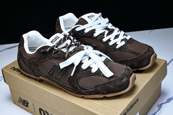LOW-TOP CLASSIC RETRO CASUAL LIFESTYLE SHOES BROWN/BROWN/BROWN