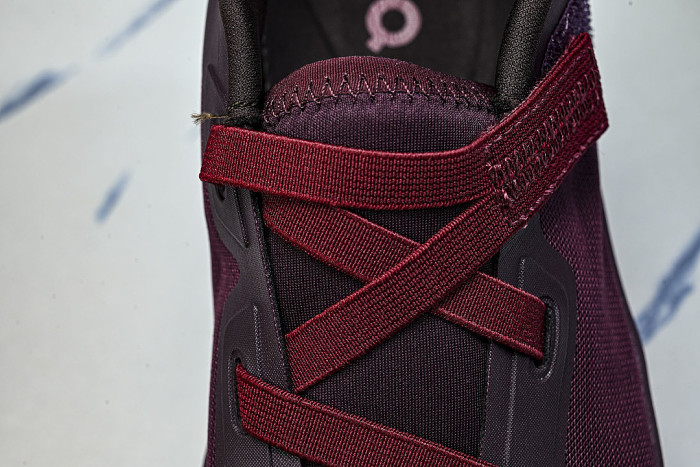 3WG10815463 ON RUNNING CLOUDNOVA MOON WINE RED/WINE RED
