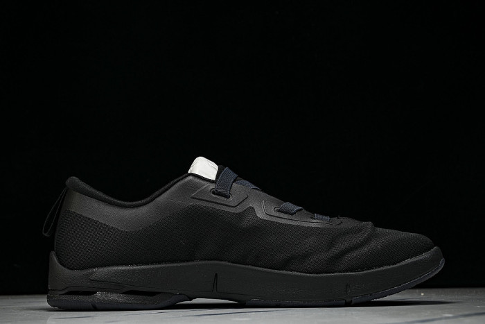 3MG10815460 ON RUNNING CLOUDNOVA MOON BLACK/BLACK/BLACK