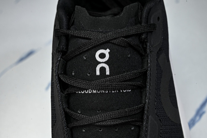 ON RUNNING CLOUDMONSTER VOID COMFORTABLE CASUAL SPORTS SHOES BLACK/WHITE/BLACK