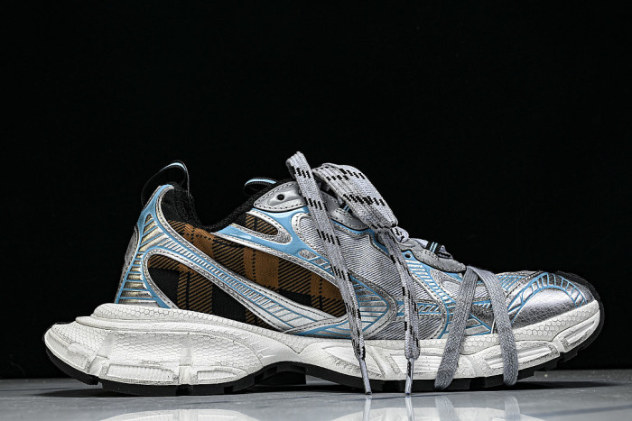 W3XMM4210 3XL GEL TRENDY RUNNING SHOES SILVER/BLACK/BROWN