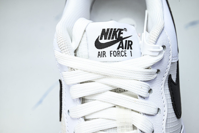 IR0952-100 AIR FORCE 1 07 LOW CASUAL SNEAKERS WHITE/BLACK/WHITE