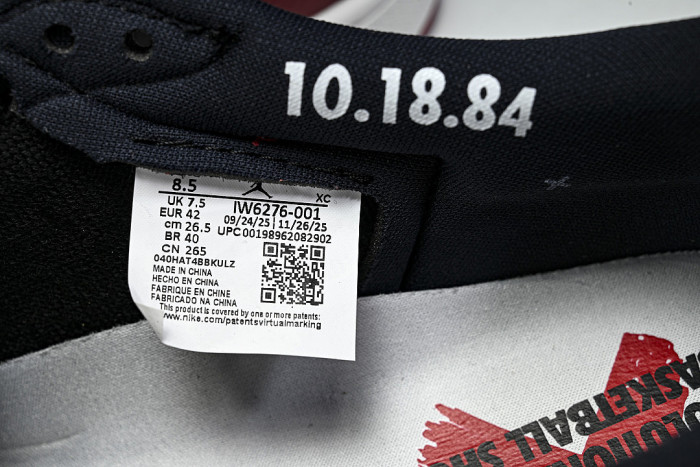 IW6276-001 JORDAN 1 RETRO LOW OG BLACK/BLACK/VARSITY RED/SUMMIT WHITE