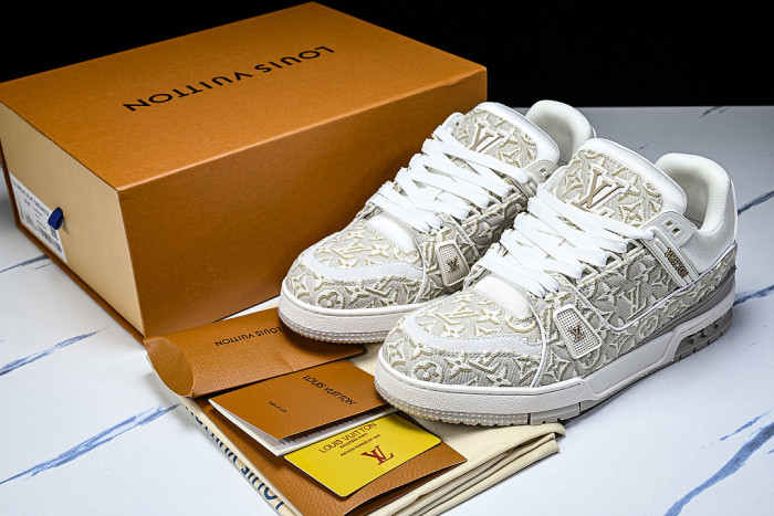 1AKKJD MONOGRAM SPORTY CASUAL SHOES BEIGE/WHITE/BEIGE