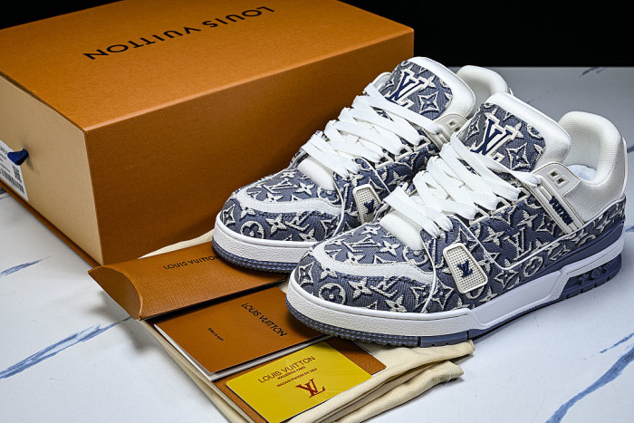 1AKKJD MONOGRAM SPORTY CASUAL SHOES BLUE/WHITE/BLUE
