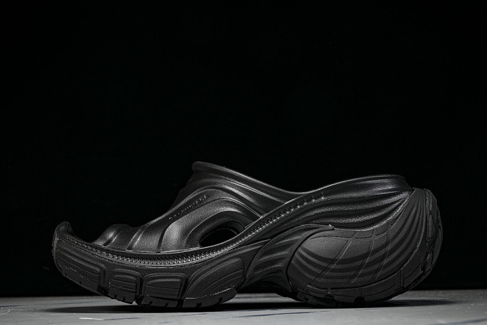 W6XLM 1000 BALENCIAGA 6XL SLIDE CASUAL SLIPPERS BLACK/INKINESS