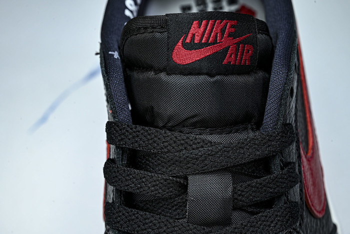 IW6276-001 JORDAN 1 RETRO LOW OG BLACK/BLACK/VARSITY RED/SUMMIT WHITE