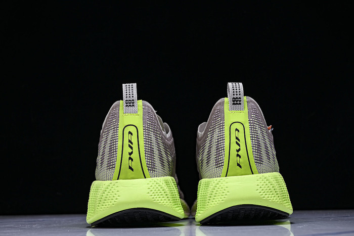 HM9697-700 AVA X BREATHABLE AND SUPPORTIVE RUNNING SHOES VOLT ICE/MOON PARTICLE/CREAM II/BLACK