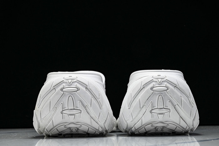 W6XLM 9000 BALENCIAGA 6XL SLIDE CASUAL SLIPPERS WHITE/PURE WHITE