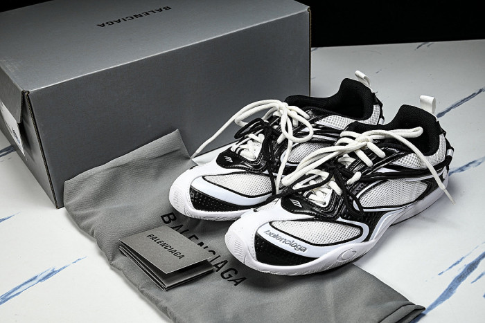 WSTE0 9010 RADAR SNEAKER WHITE/BLACK