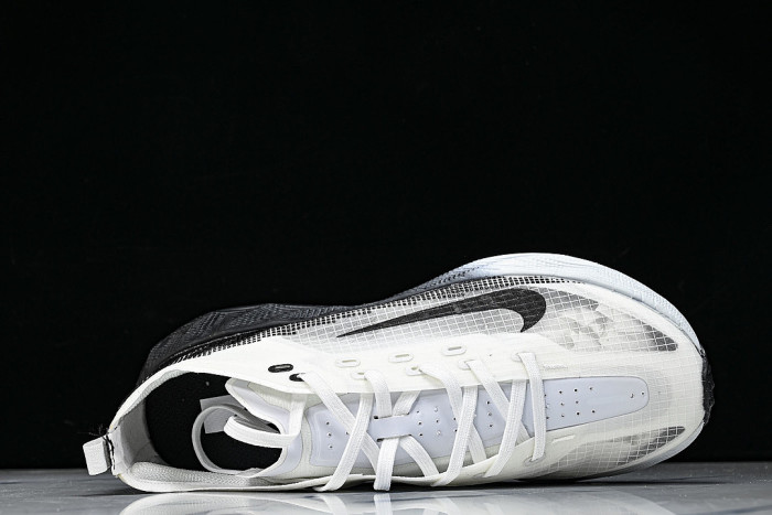 HM9697-100 AVA X SUMMIT WHITE/WHITE/BLACK/BLACK