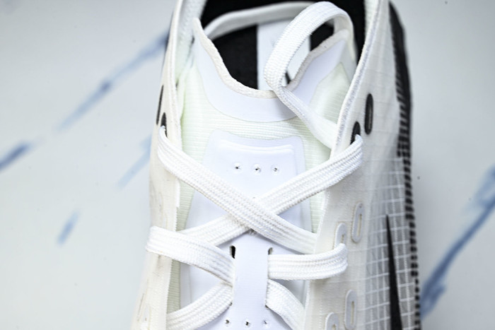 HM9697-100 AVA X SUMMIT WHITE/WHITE/BLACK/BLACK