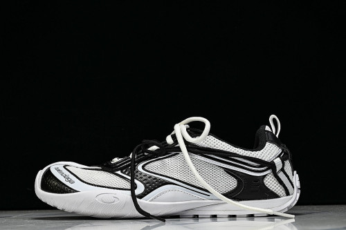 WSTE0 9010 RADAR SNEAKER WHITE/BLACK