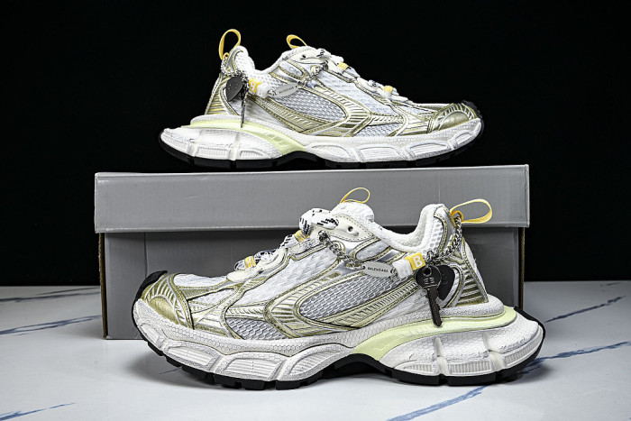 W3XCN9711 3XL CHARMS MEN FASHIONABLE RUNNING SHOES GREY/WHITE/YELLOW