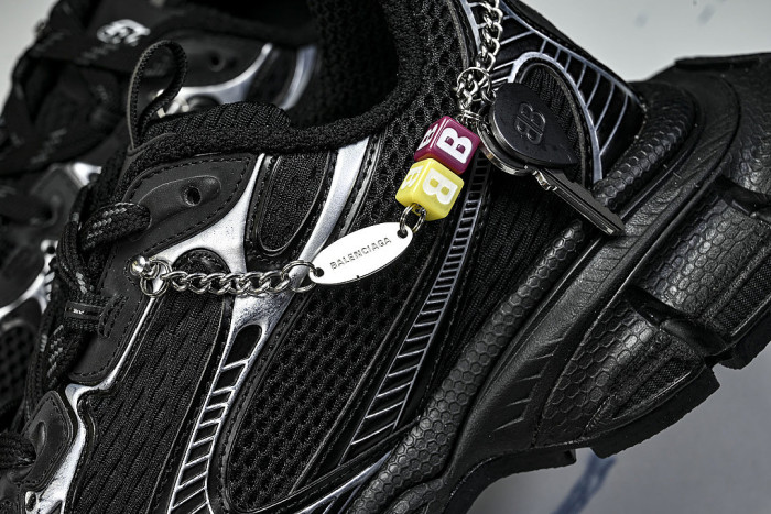 W3XCN1000 3XL CHARMS MEN FASHIONABLE RUNNING SHOES BLACK/SILVER/BLACK