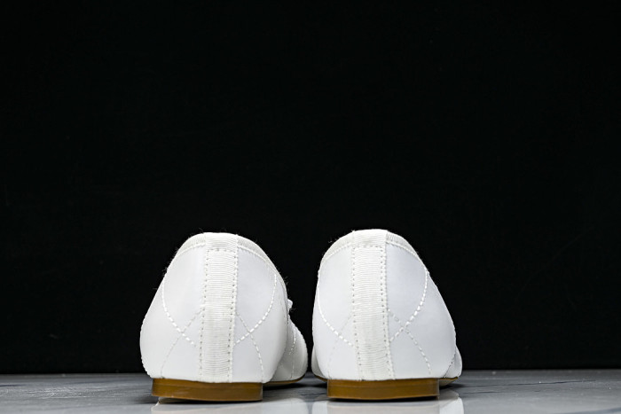 FLAT BALLET SHOES WHITE/BLACK/WHITE