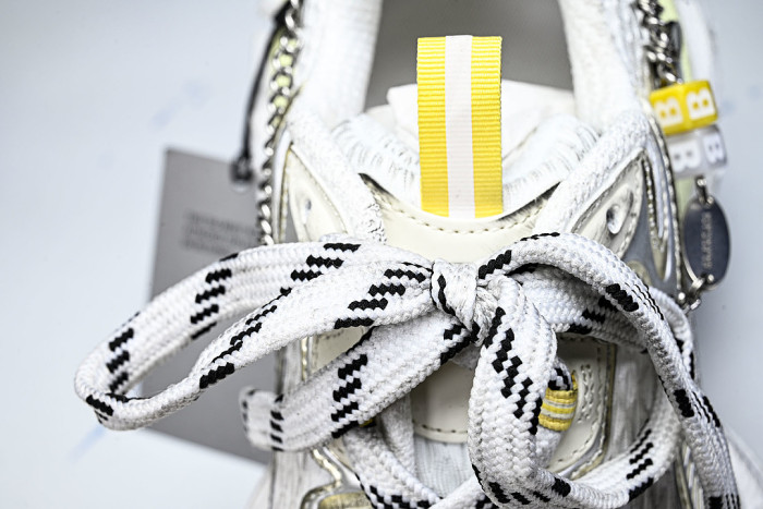 W3XCN 9711 3XL CHARMS MEN FASHIONABLE RUNNING SHOES WHITE/SILVER/YELLOW