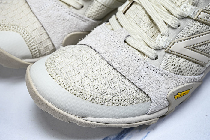 MT10O7IX MINIMUS 10 LOW-TOP SPORTS CASUAL SHOES BEIGE/BEIGE/BEIGE