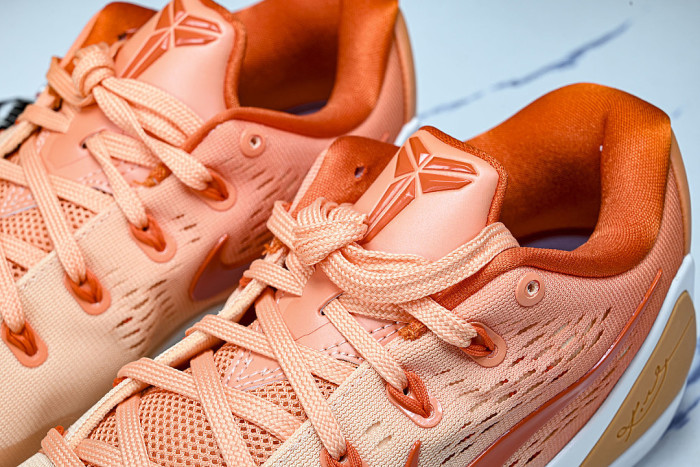 IM6119-800 KOBE 9 ELITE LOW EM PROTRO ORANGE FROST/ICE PEACH/BRILLIANT ORANGE/SUMMIT WHITE
