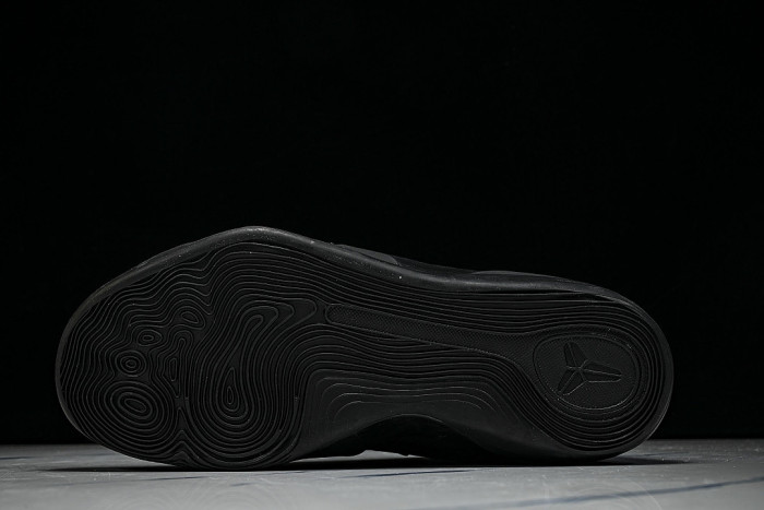 IH5095-002 KOBE 9 ELITE LOW EM PROTRO TB BLACK/BLACK/BLACK