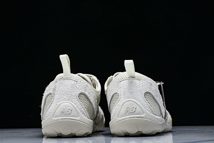 MT10O7IX MINIMUS 10 LOW-TOP SPORTS CASUAL SHOES BEIGE/BEIGE/BEIGE