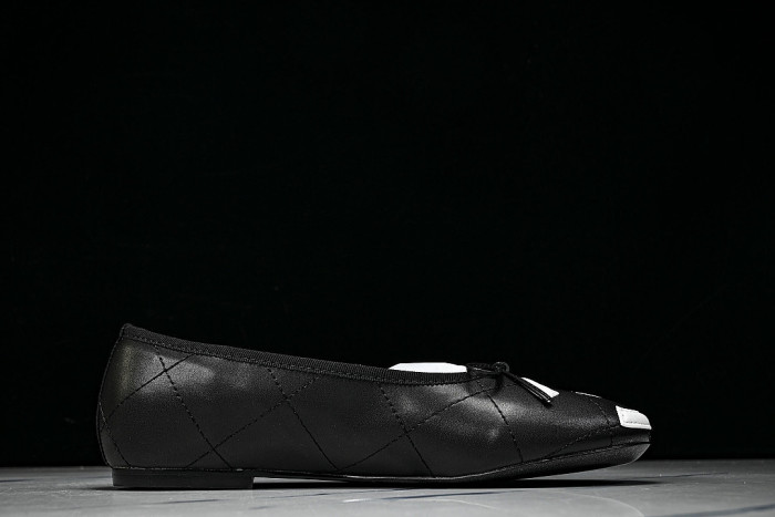 FLAT BALLET SHOES BLACK/WHITE/BLACK