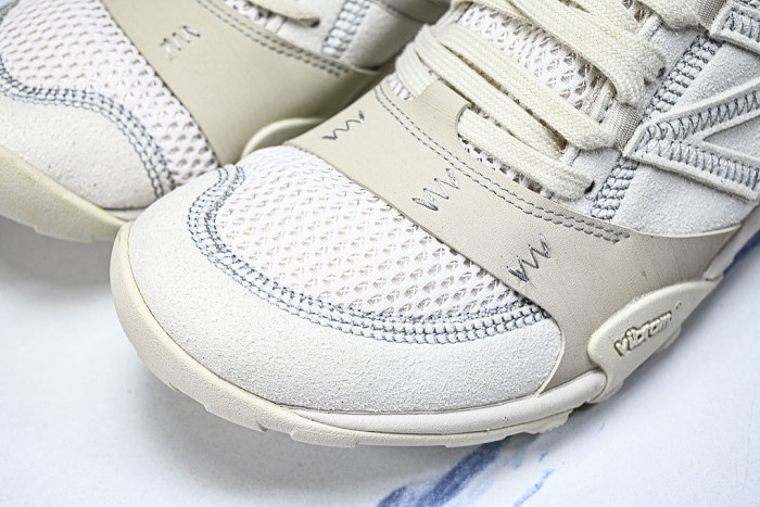 MT10ODI MINIMUS 10 LOW-TOP SPORTS CASUAL SHOES CLOUD DANCER/SILVER BIRCH