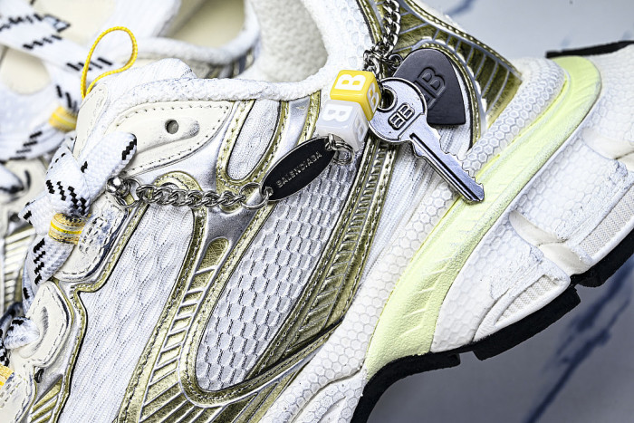 W3XCN9711 3XL CHARMS MEN FASHIONABLE RUNNING SHOES GREY/WHITE/YELLOW