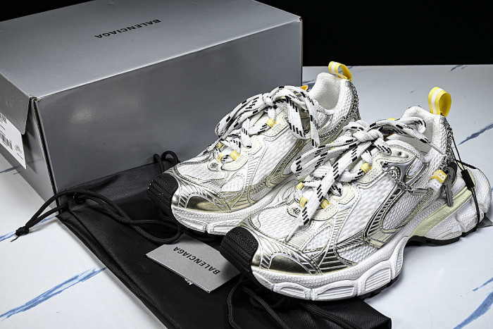 W3XCN 9711 3XL CHARMS MEN FASHIONABLE RUNNING SHOES WHITE/SILVER/YELLOW