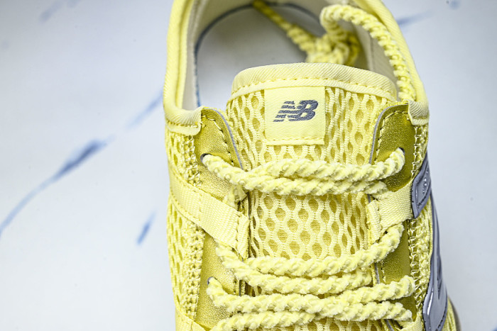 MT10OMB MINIMUS 10 LOW-TOP SPORTS CASUAL SHOES YELLOW/SILVER/GREY