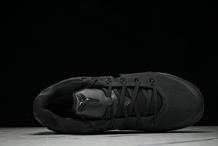 IH5095-002 KOBE 9 ELITE LOW EM PROTRO TB BLACK/BLACK/BLACK