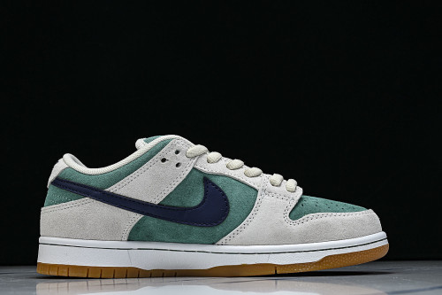 HQ1625-300 DUNK LOW CASUAL SNEAKERS DARK GREEN/LIGHT GRAY