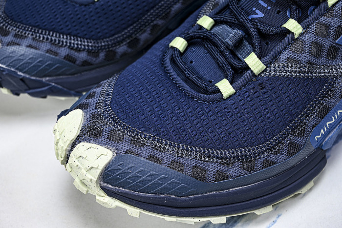 MTM10CL1 NEW BALANCE MINIMUS 10 UNISEX SPORTS AND CASUAL SHOES NAVY BLUE/MIDNIGHT BLUE