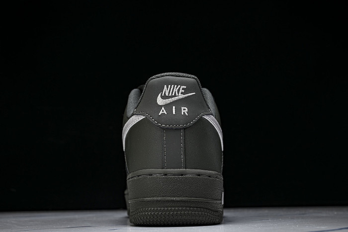 IV5732-001 AIR FORCE 1 07 LOW CASUAL SNEAKERS BLACK/GREY/BLACK