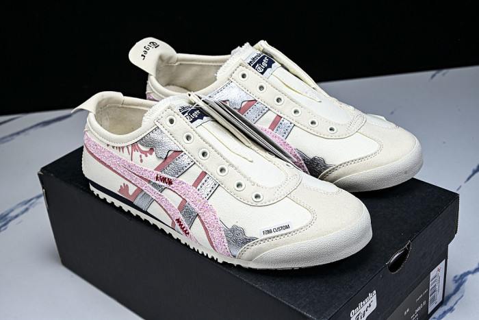 1183A360-205-1 MEXICO 66 SLIP ON CASUAL RUNNING SHOES LIGHT PINK/WHITE