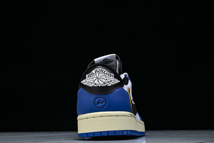DM7866-141 TRAVIS SCOTT X AIR JORDAN 1 LOW OG AJ1 DARK BLUE/WHITE/BLUE