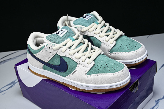 HQ1625-300 DUNK LOW CASUAL SNEAKERS DARK GREEN/LIGHT GRAY