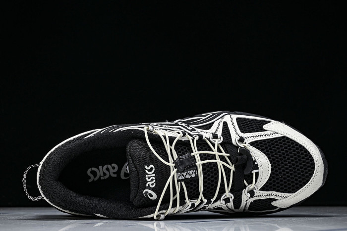 1203B031-001 OFF ROAD OUTDOOR LEISURE MOUNTAINEERING AND HIKING RUNNING SHOES WHITE/BLACK