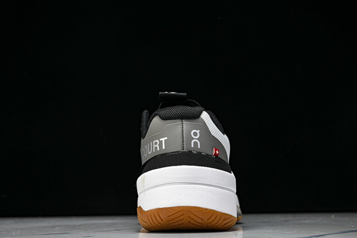 3MF30100117 ON RUNNING THE ROGER PRO FIRE GREY/WHITE/BLACK