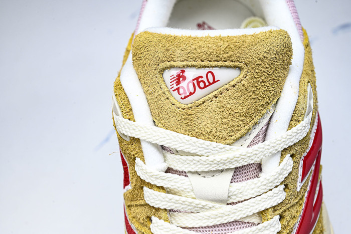 U9060GEA NEW BALANCE 9060 RETRO CASUAL SPORTS RUNNING SHOES KHAKI/RED