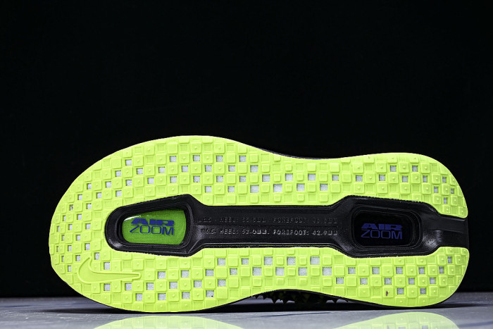 IR2168-002 VOMERO PREMIUM QS BLACK/VOLT GLOW/RUSH VIOLET/BLACK